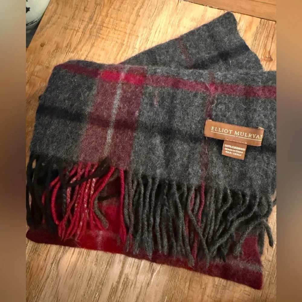 Elliot Mulryan Plaid Wool Scarf 9” Wide 100% Cashmere Plaid Tartan Fisherman
